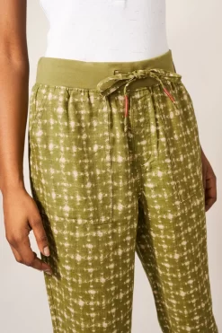 White Stuff Green Effie Linen Trousers -Roman Store 191100s4 scaled