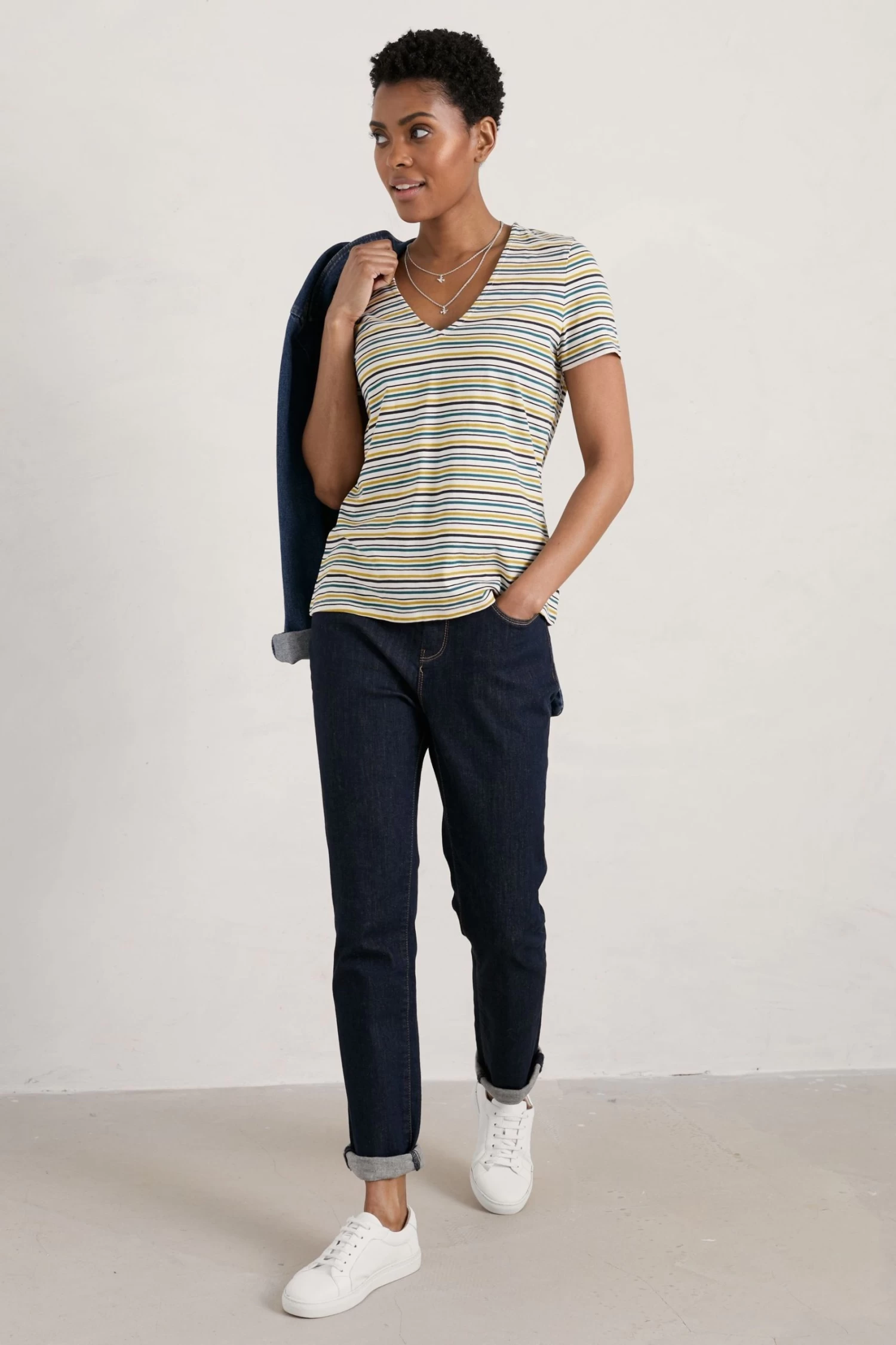 Seasalt Cornwall Natural Talent V-neck T-Shirt 3 Seasalt Cornwall Natural Talent V-neck T-Shirt - Image 3