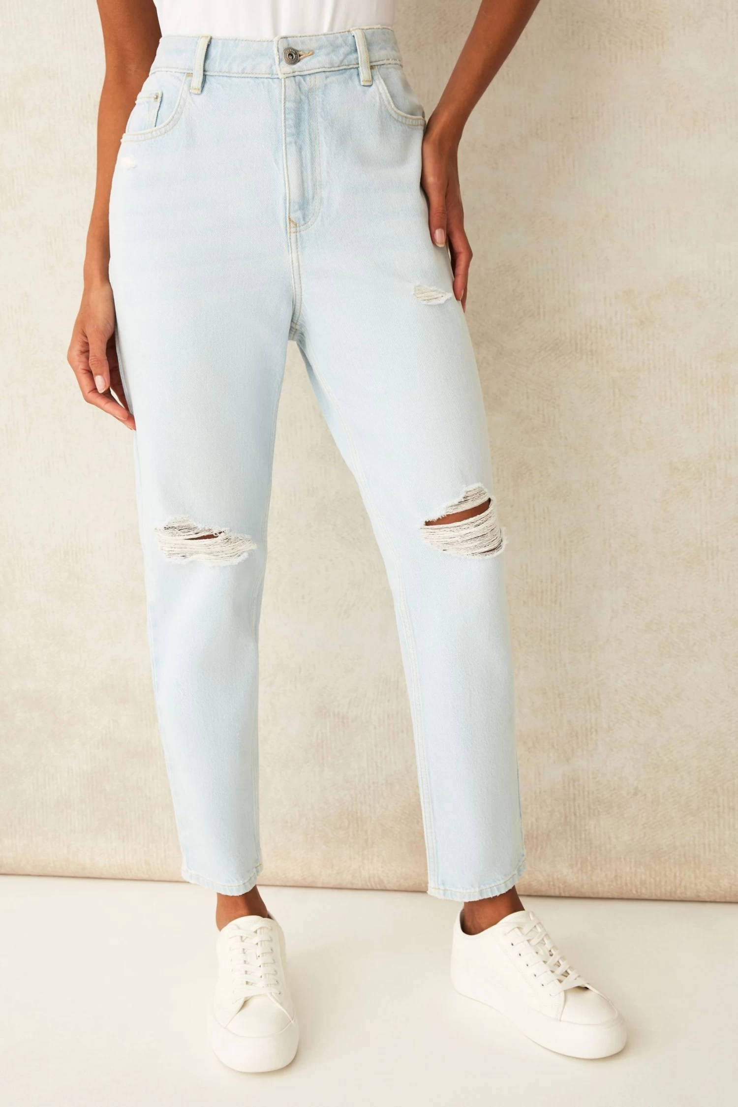 F&F Bleachwash Blue Ripped Mom Jeans 1 F&F Bleachwash Blue Ripped Mom Jeans