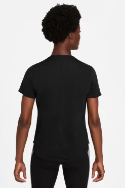 Nike One Training Top -Roman Store 686675s3 scaled