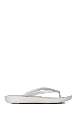 FitFlop™ IQushion™ Ergonomic Flip Flop -Roman Store 720436s3 scaled
