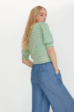 Oliver Bonas Green Space Dye Button Up Top -Roman Store 974929s3 scaled