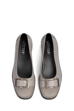 Hotter Wide Fit Natural Trust Slip-On Shoes -Roman Store C22742s3 scaled