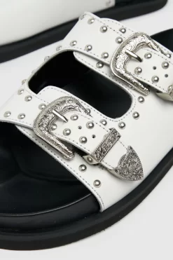 Schuh White Treasure Leather Studded Sandals -Roman Store C62468s4 scaled