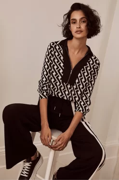 Mint Velvet Print Ciara Zipped Shirt -Roman Store D93333s3 scaled