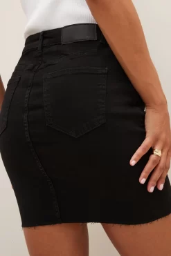NOISY MAY Callie High Waist Fitted Denim Skirt -Roman Store P49791s5 scaled
