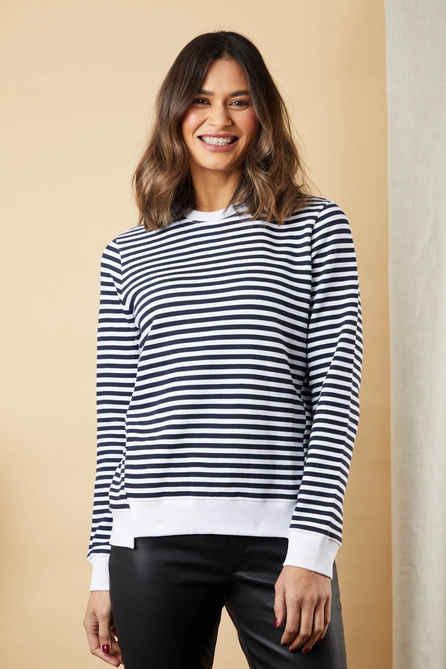 Lakeland Leather Chelsea Striped White Sweatshirt 3 Lakeland Leather Chelsea Striped White Sweatshirt - Image 3