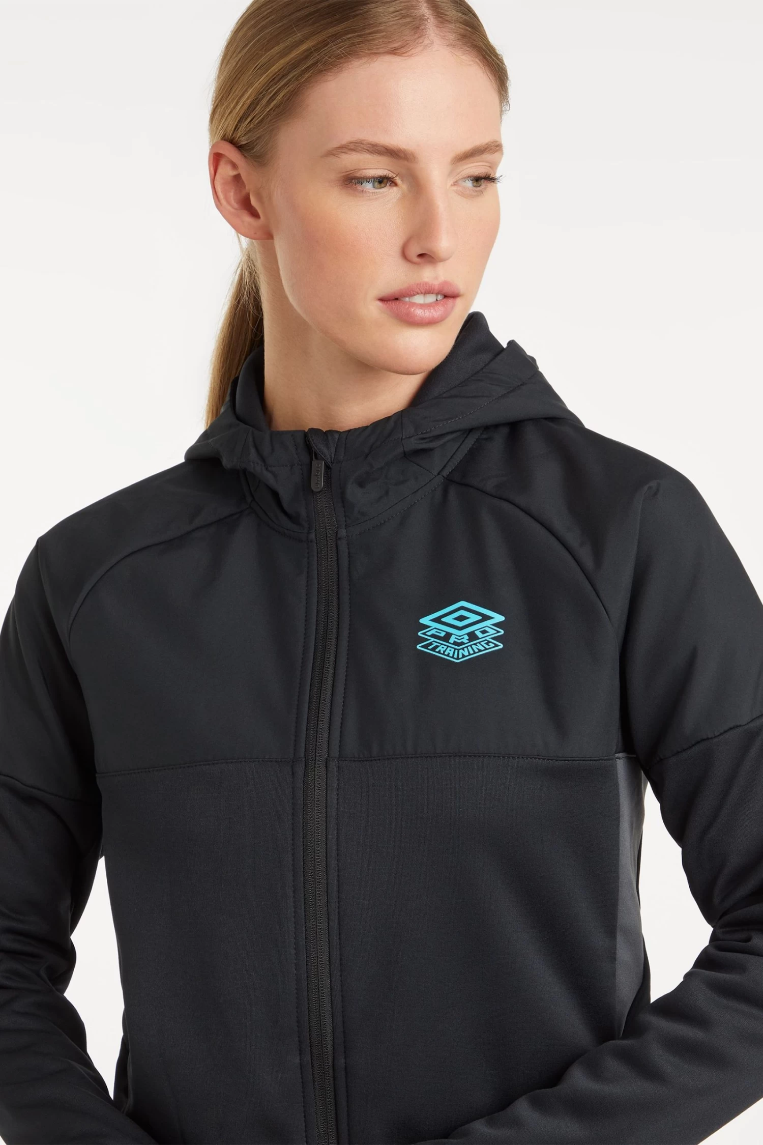 Umbro Womens Black Pro Training Full Zip Hoodie 3 Umbro Womens Black Pro Training Full Zip Hoodie - Image 3