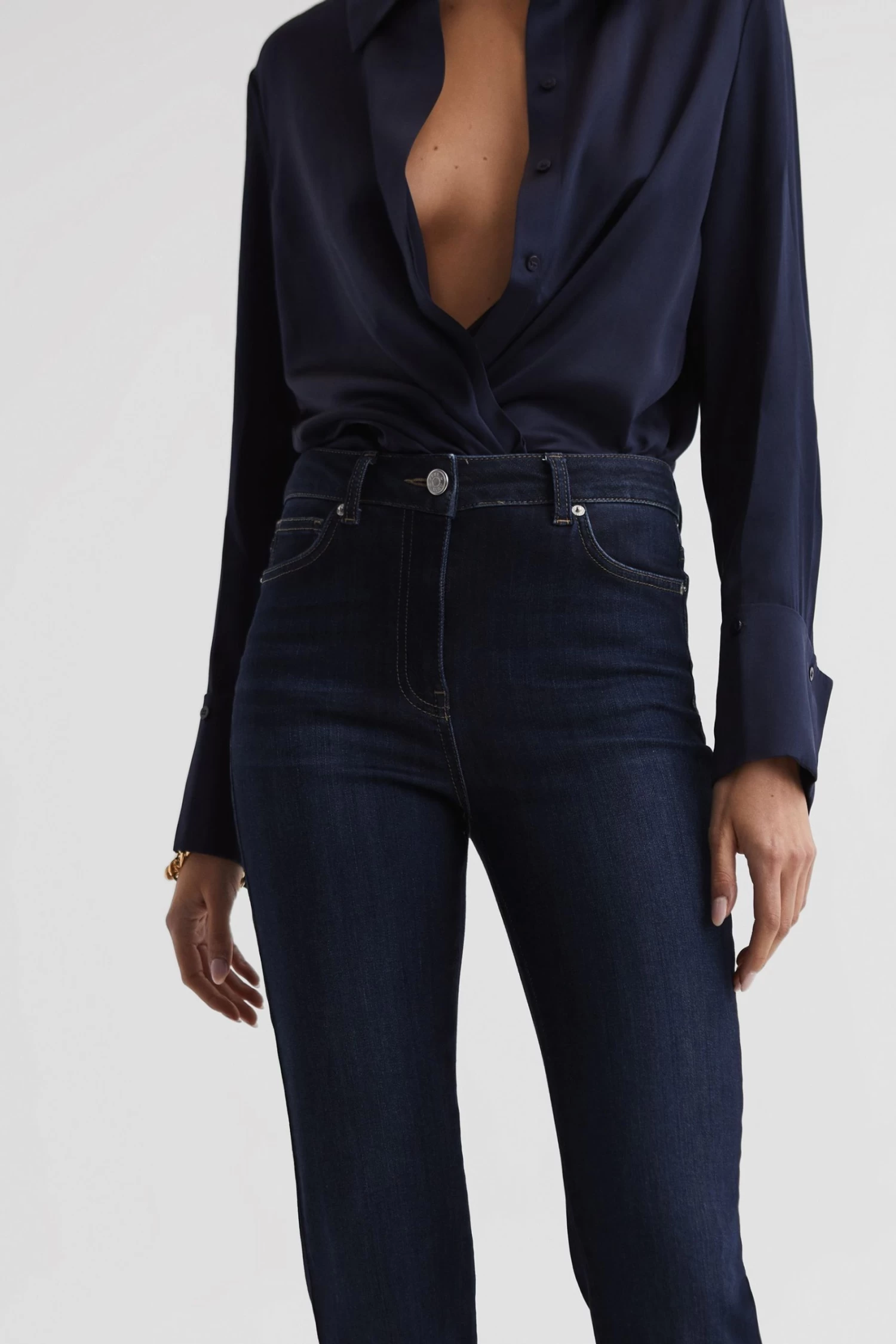 Reiss Beau High Rise Skinny Flared Jeans 4 Reiss Beau High Rise Skinny Flared Jeans - Image 4