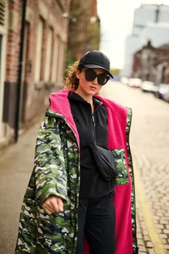 Regatta Adult Waterproof Changing Robe